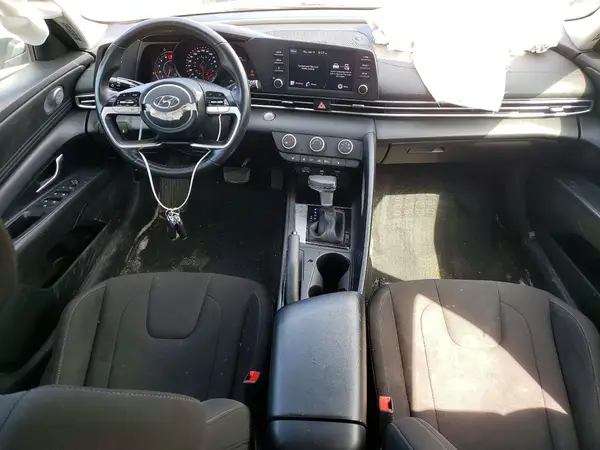 KMHLM4AG0NU229178 2022 HYUNDAI ELANTRA - Image 8