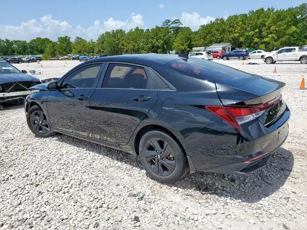KMHLM4AG0NU244635 2022 HYUNDAI ELANTRA - Image 2