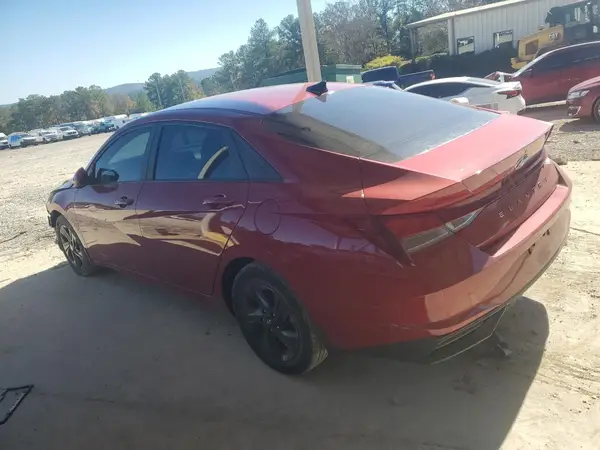 KMHLM4AG0NU257031 2022 HYUNDAI ELANTRA - Image 2