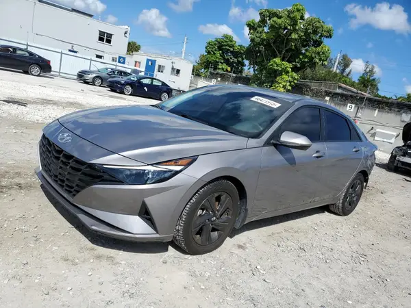 KMHLM4AG0NU274072 2022 HYUNDAI ELANTRA - Image 1