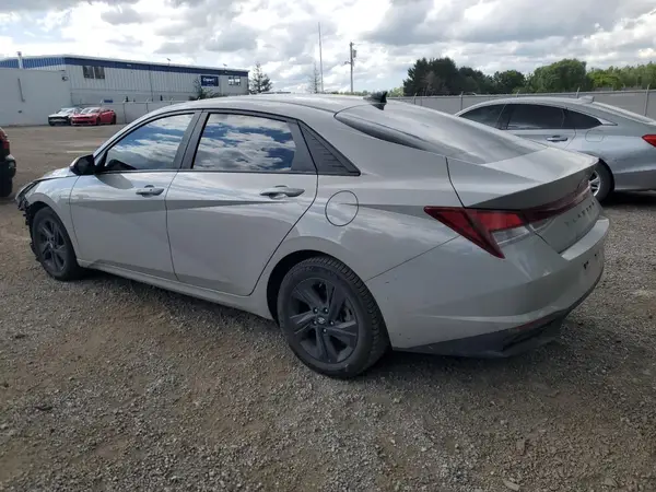 KMHLM4AG0NU277618 2022 HYUNDAI ELANTRA - Image 2