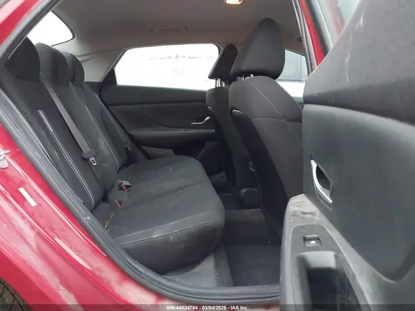 KMHLM4AG0NU278333 2022 HYUNDAI ELANTRA - Image 8