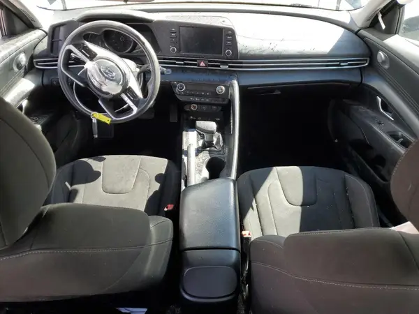KMHLM4AG0NU282589 2022 HYUNDAI ELANTRA - Image 8