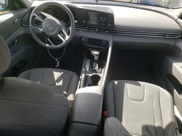 KMHLM4AG0NU312254 2022 HYUNDAI ELANTRA - Image 8