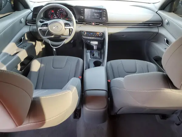 KMHLM4AG0NU312481 2022 HYUNDAI ELANTRA - Image 8