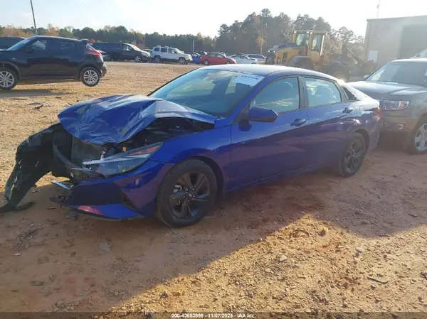 KMHLM4AG0NU326834 2022 HYUNDAI ELANTRA - Image 2