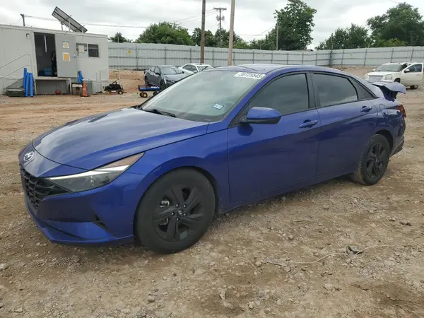 KMHLM4AG0NU330415 2022 HYUNDAI ELANTRA - Image 1