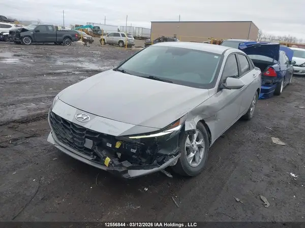 KMHLM4AG0NU331550 2022 HYUNDAI ELANTRA - Image 2