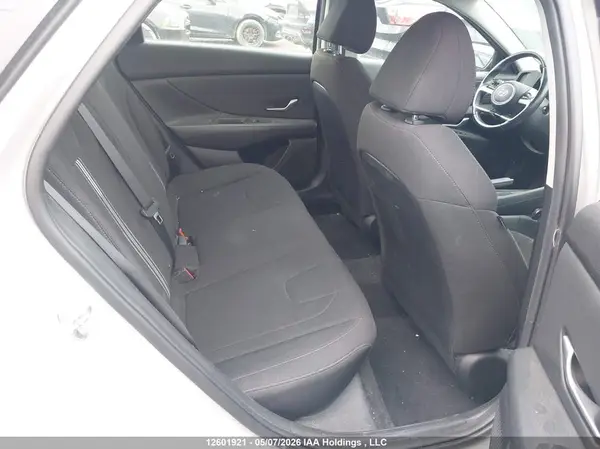 KMHLM4AG0NU333377 2022 HYUNDAI ELANTRA - Image 8