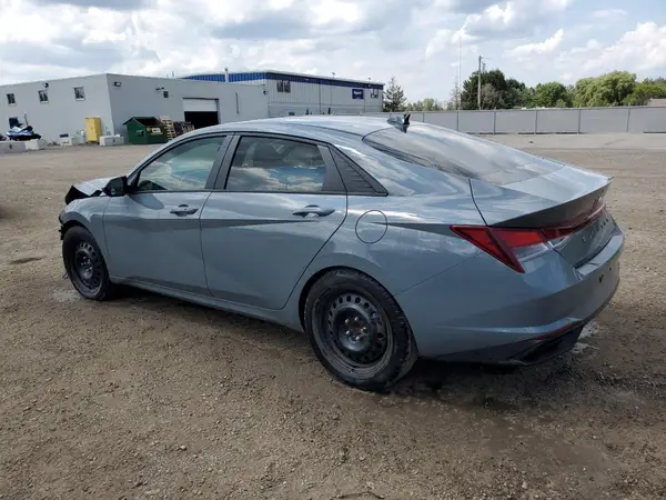KMHLM4AG0NU335680 2022 HYUNDAI ELANTRA - Image 2