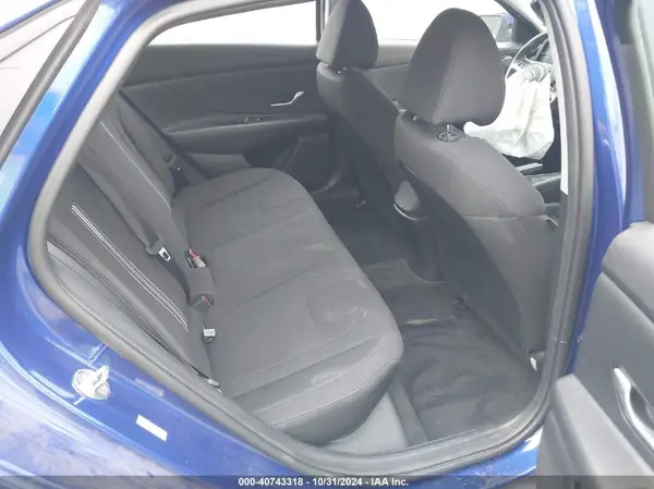 KMHLM4AG0NU338417 2022 HYUNDAI ELANTRA - Image 8