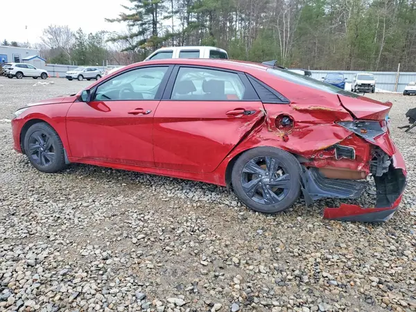 KMHLM4AG0PU375518 2023 HYUNDAI ELANTRA - Image 2