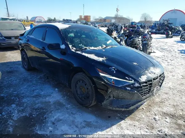 KMHLM4AG0PU379083 2023 HYUNDAI ELANTRA - Image 1