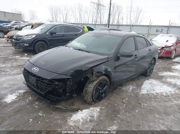 KMHLM4AG0PU379813 2023 HYUNDAI ELANTRA - Image 2