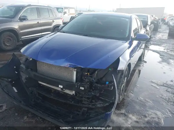 KMHLM4AG0PU380038 2023 HYUNDAI ELANTRA - Image 2
