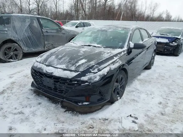 KMHLM4AG0PU387202 2023 HYUNDAI ELANTRA - Image 2