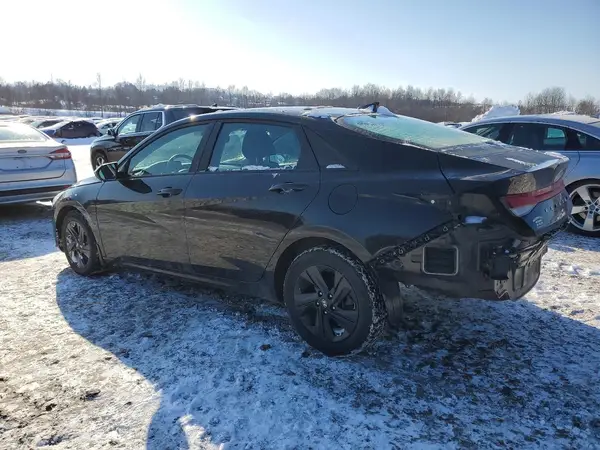 KMHLM4AG0PU397728 2023 HYUNDAI ELANTRA - Image 2