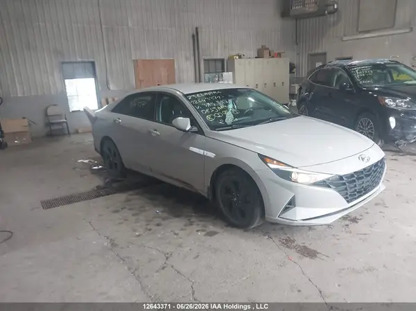 KMHLM4AG0PU399897 2023 HYUNDAI ELANTRA - Image 1