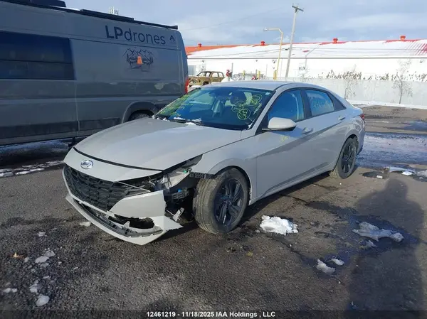 KMHLM4AG0PU414110 2023 HYUNDAI ELANTRA - Image 2