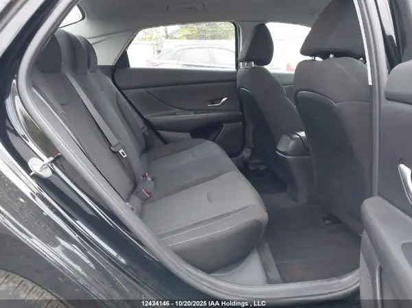 KMHLM4AG0PU425771 2023 HYUNDAI ELANTRA - Image 8
