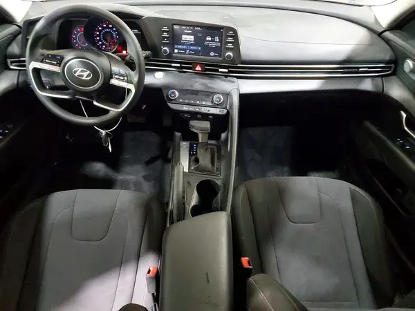 KMHLM4AG0PU429772 2023 HYUNDAI ELANTRA - Image 8