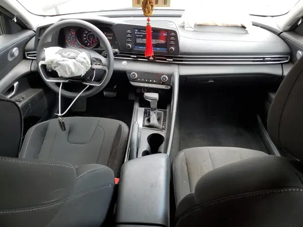 KMHLM4AG0PU431814 2023 HYUNDAI ELANTRA - Image 8