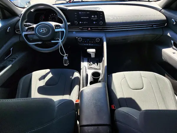 KMHLM4AG0PU435801 2023 HYUNDAI ELANTRA - Image 8