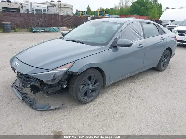 KMHLM4AG0PU439606 2023 HYUNDAI ELANTRA - Image 2