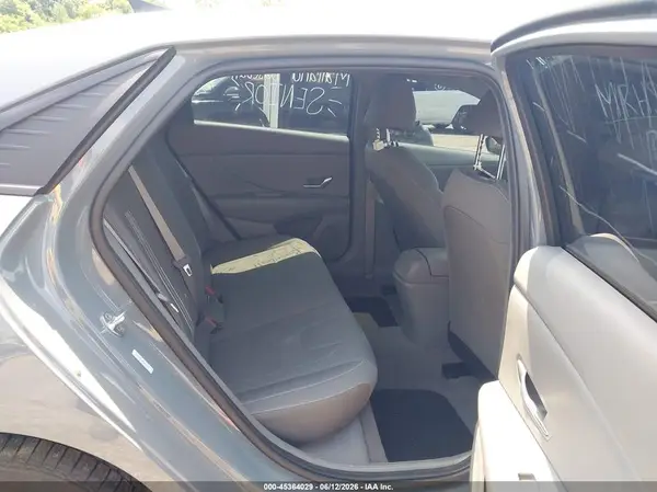 KMHLM4AG0PU441789 2023 HYUNDAI ELANTRA - Image 8