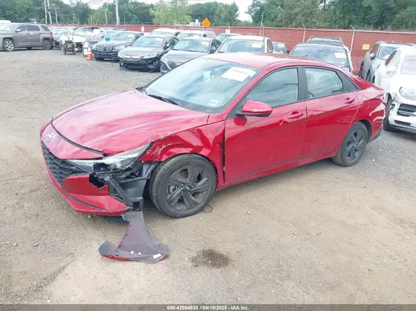 KMHLM4AG0PU450606 2023 HYUNDAI ELANTRA - Image 2