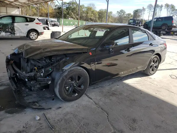 KMHLM4AG0PU457572 2023 HYUNDAI ELANTRA - Image 1
