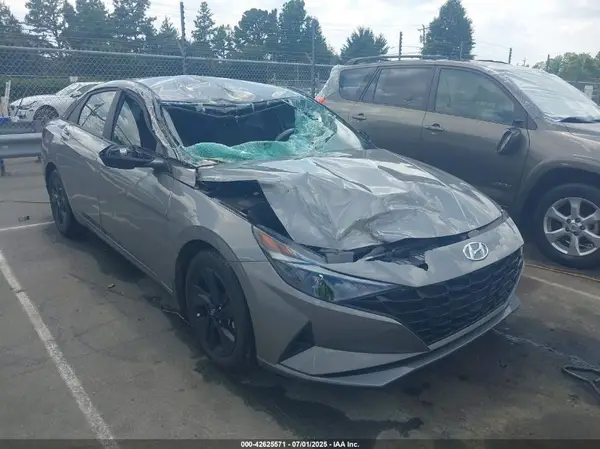 KMHLM4AG0PU479488 2023 HYUNDAI ELANTRA - Image 1