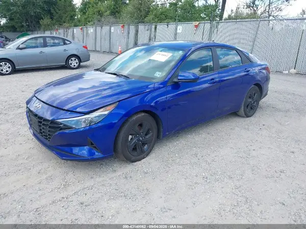 KMHLM4AG0PU488241 2023 HYUNDAI ELANTRA - Image 2