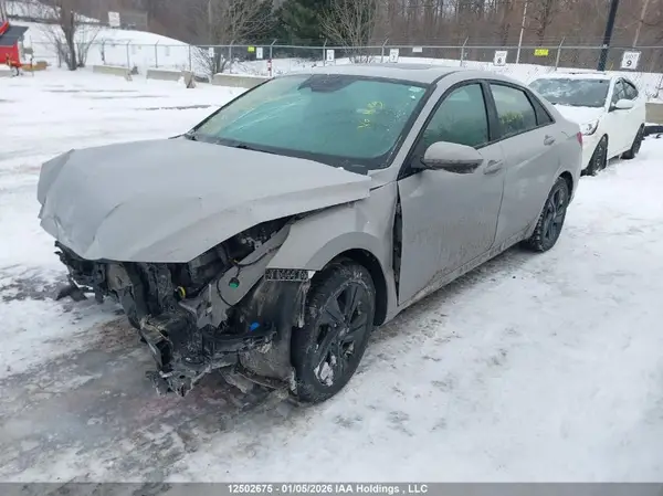KMHLM4AG0PU528074 2023 HYUNDAI ELANTRA - Image 2