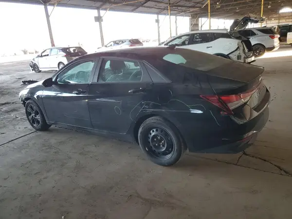 KMHLM4AG0PU529631 2023 HYUNDAI ELANTRA - Image 2