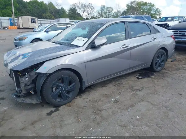 KMHLM4AG0PU530889 2023 HYUNDAI ELANTRA - Image 2
