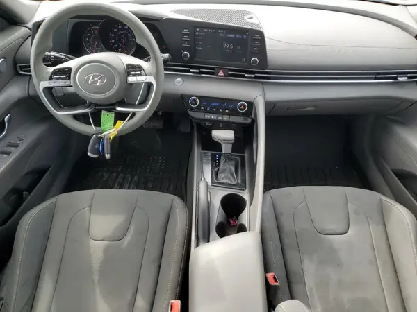 KMHLM4AG0PU552407 2023 HYUNDAI ELANTRA - Image 8