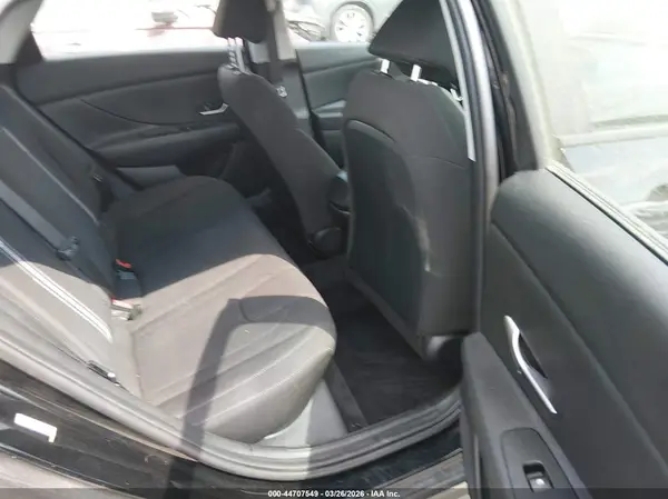 KMHLM4AG0PU552584 2023 HYUNDAI ELANTRA - Image 8