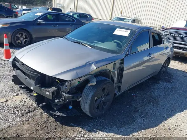 KMHLM4AG0PU554450 2023 HYUNDAI ELANTRA - Image 2