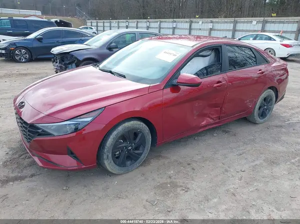 KMHLM4AG0PU562211 2023 HYUNDAI ELANTRA - Image 2