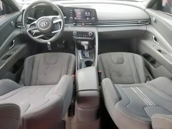 KMHLM4AG0PU562239 2023 HYUNDAI ELANTRA - Image 8