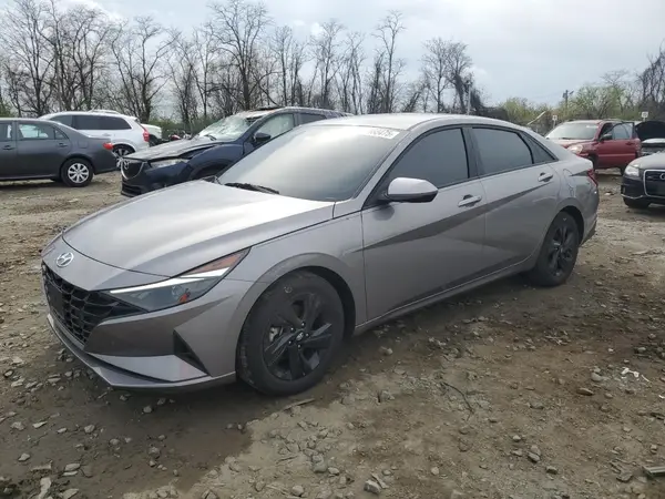 KMHLM4AG0PU565321 2023 HYUNDAI ELANTRA - Image 1