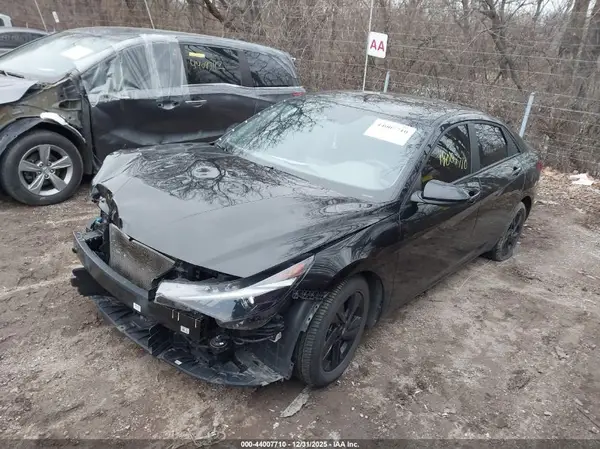 KMHLM4AG0PU580014 2023 HYUNDAI ELANTRA - Image 2