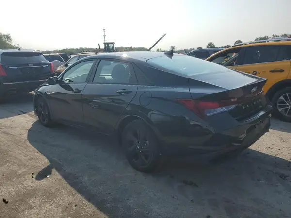 KMHLM4AG0PU581423 2023 HYUNDAI ELANTRA - Image 2