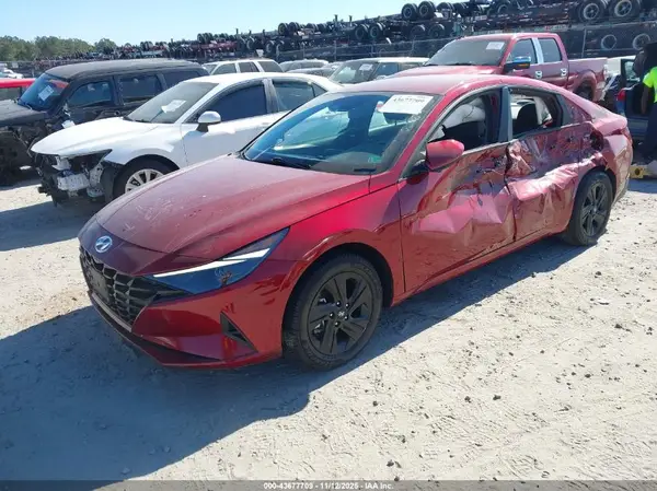 KMHLM4AG0PU581504 2023 HYUNDAI ELANTRA - Image 2