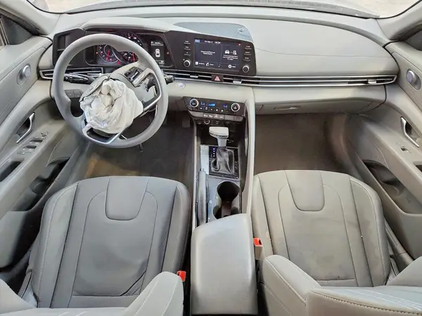 KMHLM4AG0PU592552 2023 HYUNDAI ELANTRA - Image 8