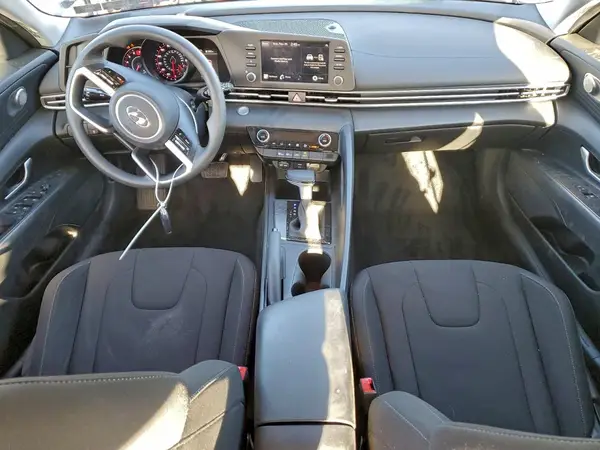 KMHLM4AG0PU600682 2023 HYUNDAI ELANTRA - Image 8