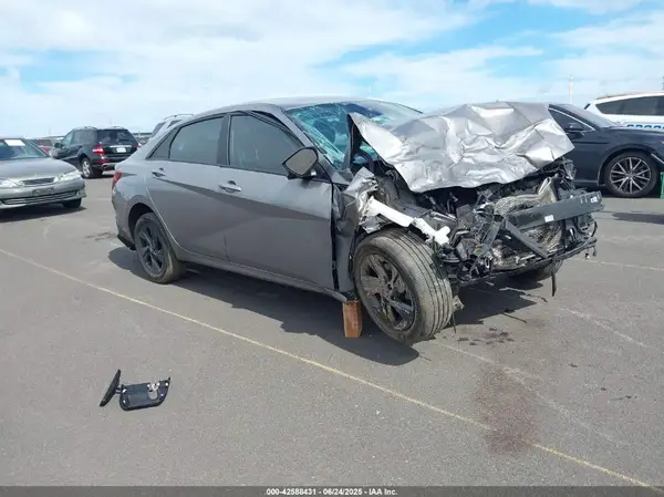 KMHLM4AG0PU603128 2023 HYUNDAI ELANTRA - Image 1