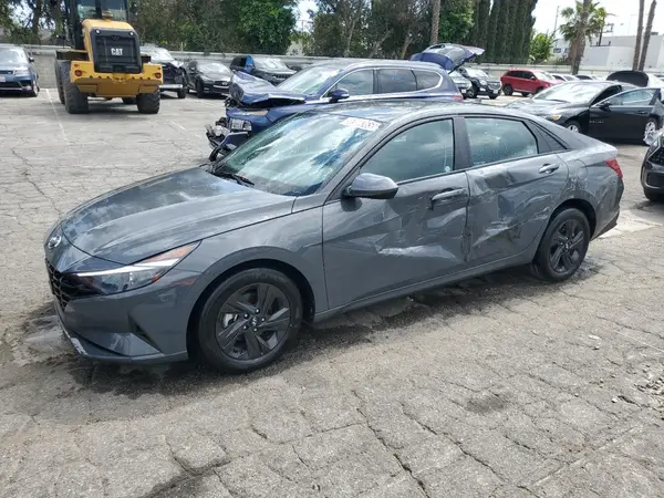 KMHLM4AG0PU604487 2023 HYUNDAI ELANTRA - Image 1