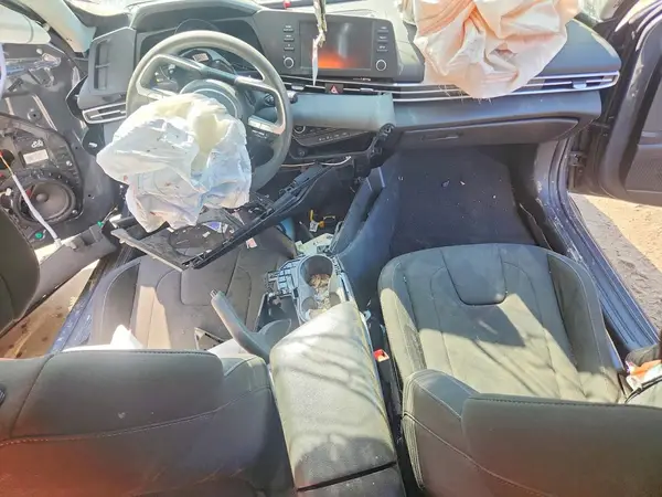 KMHLM4AG0PU606918 2023 HYUNDAI ELANTRA - Image 8